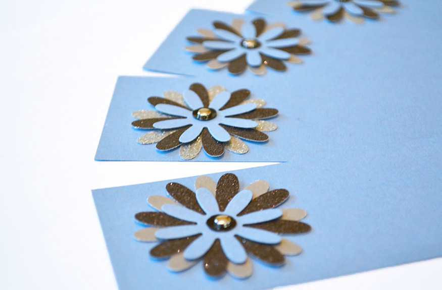 Gift Tags - 6 Sparkling Black & Sapphire Blue Silver Glitter Paper Flowers With Vintage Sequins
